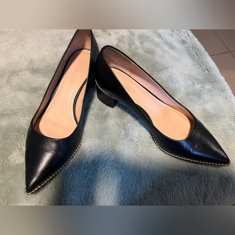 Coach leather pump